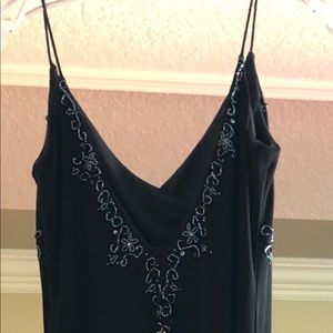 black floor length prom gown